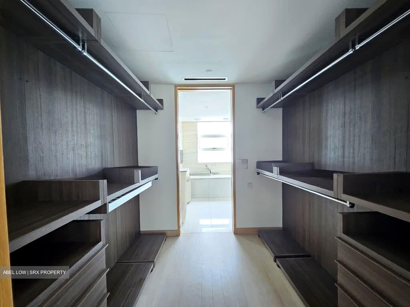 White House Residences (D10), Condominium #557109601